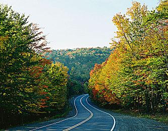 Win11 Edge游戏助手上线 游戏时可轻松浏览网页